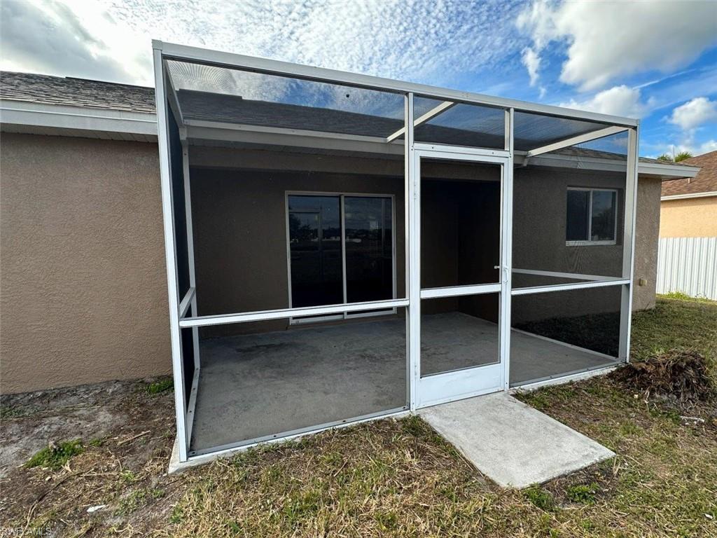 CAPE CORAL - Residential