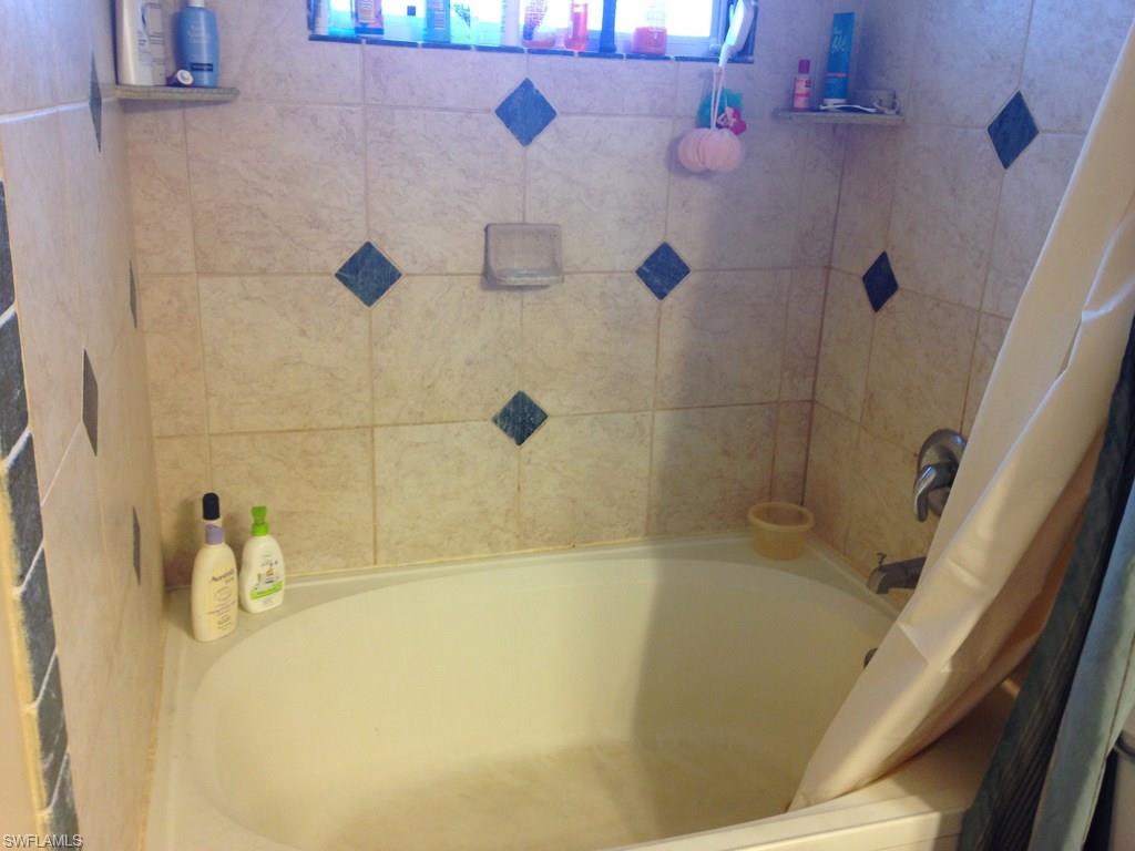 SAN CARLOS PARK - Residential