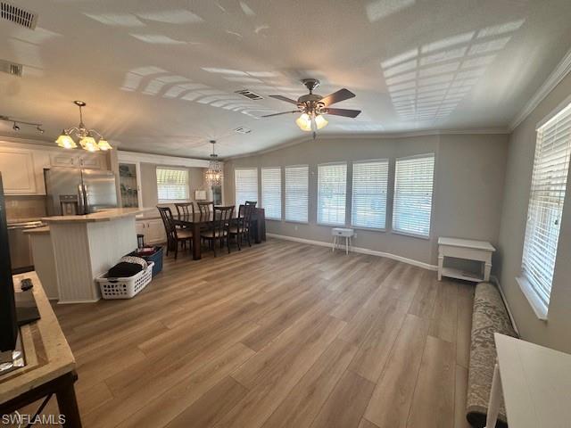 SILVER LAKES - Residential