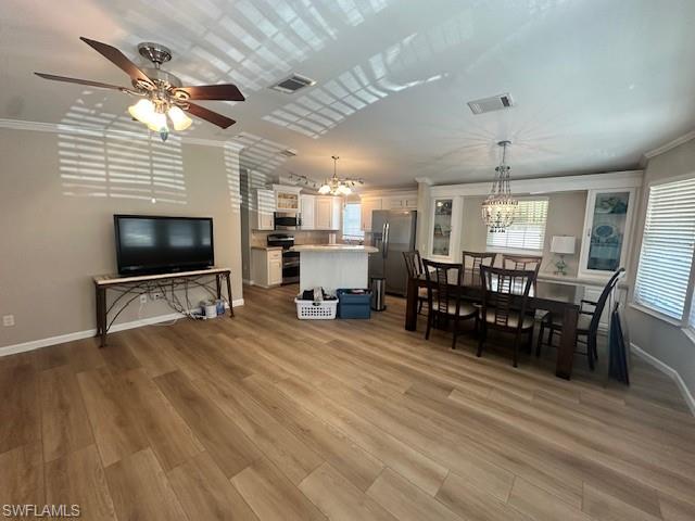 SILVER LAKES - Residential