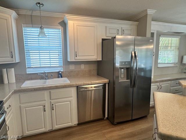 SILVER LAKES - Residential