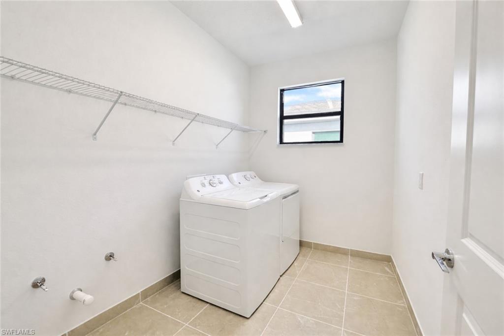 RIVERCREEK IN ESTERO - Residential