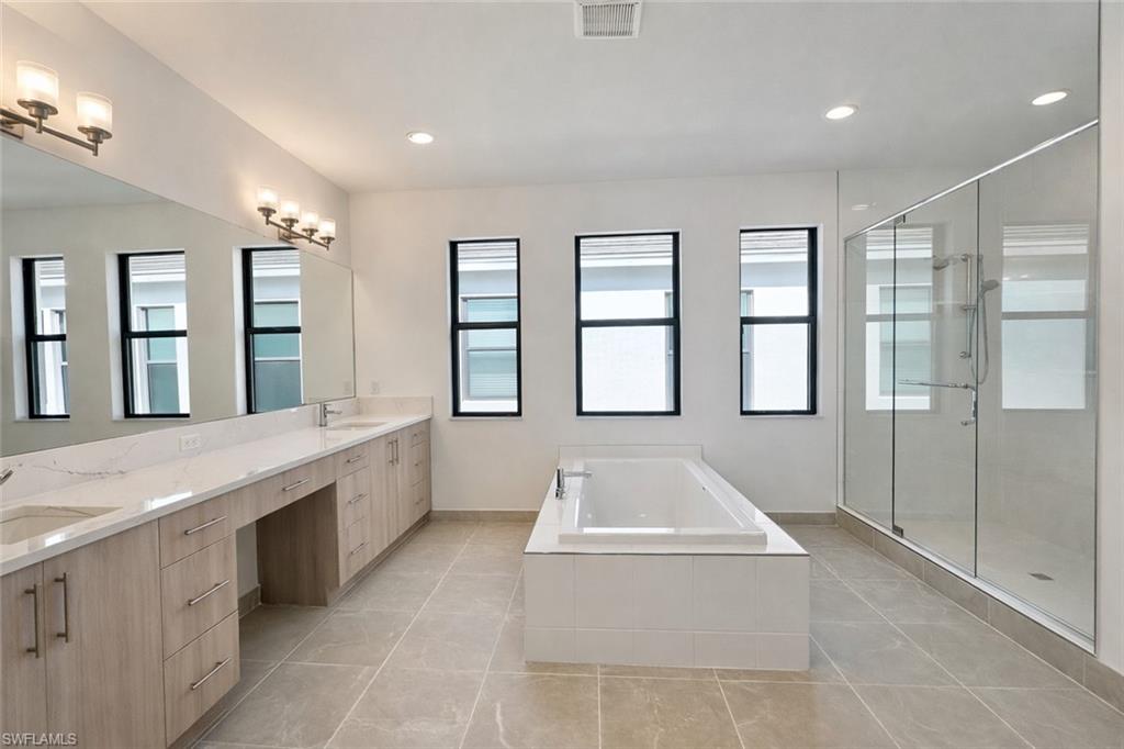 RIVERCREEK IN ESTERO - Residential