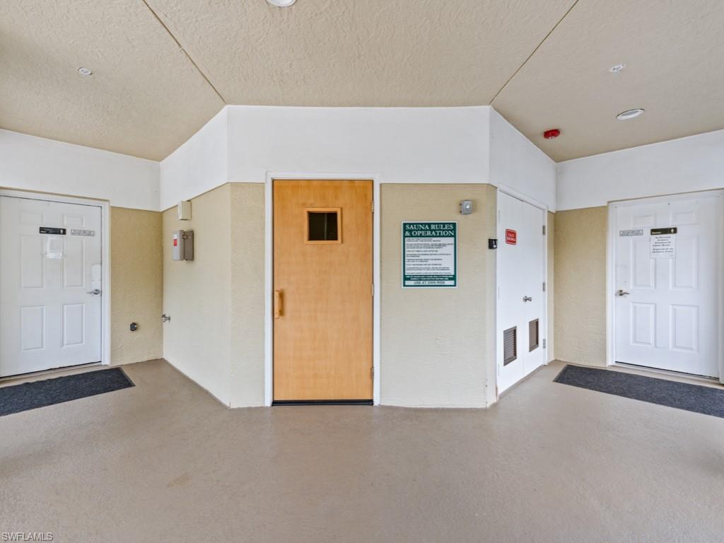 PEBBLE CREEK - Residential