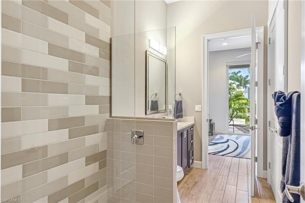 ROYAL HARBOR - Residential