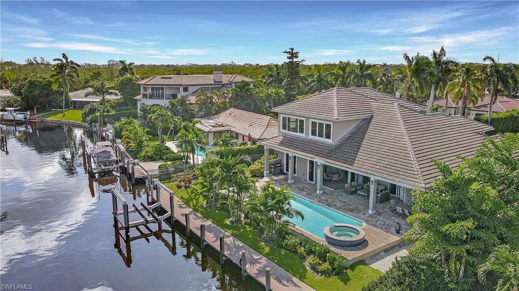 ROYAL HARBOR - Residential