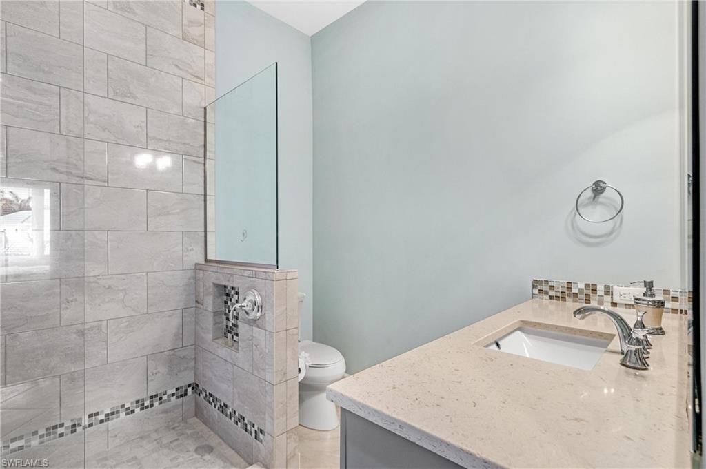 ROYAL HARBOR - Residential