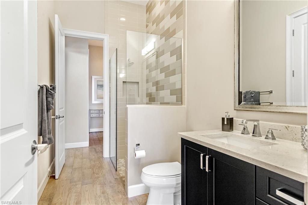 ROYAL HARBOR - Residential