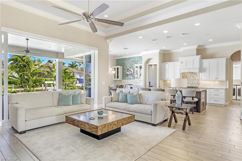 ROYAL HARBOR - Residential