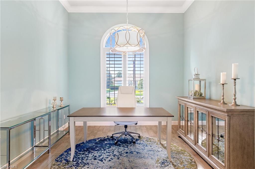 ROYAL HARBOR - Residential