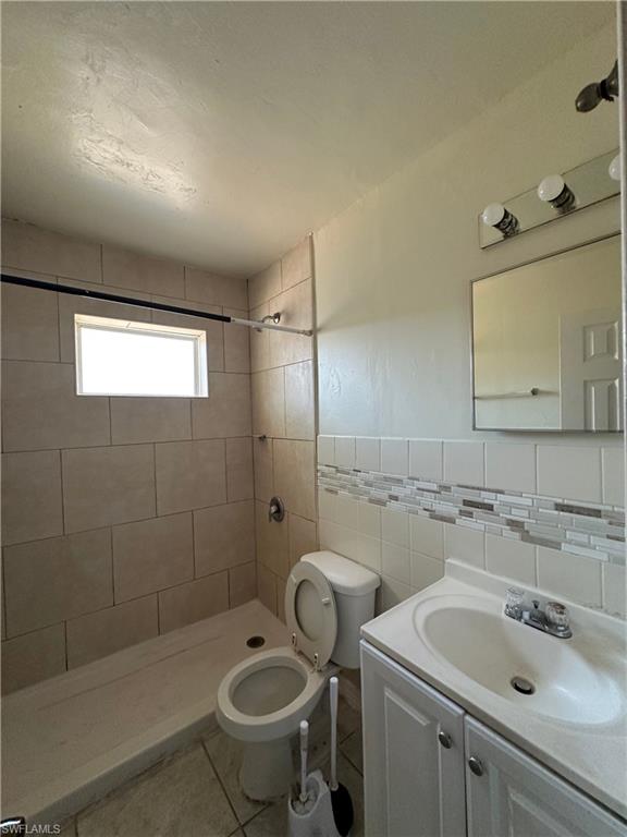 WINDSOR PARK - Residential Lease