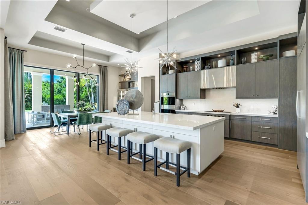 PINE RIDGE - Residential