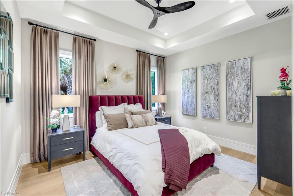 PINE RIDGE - Residential