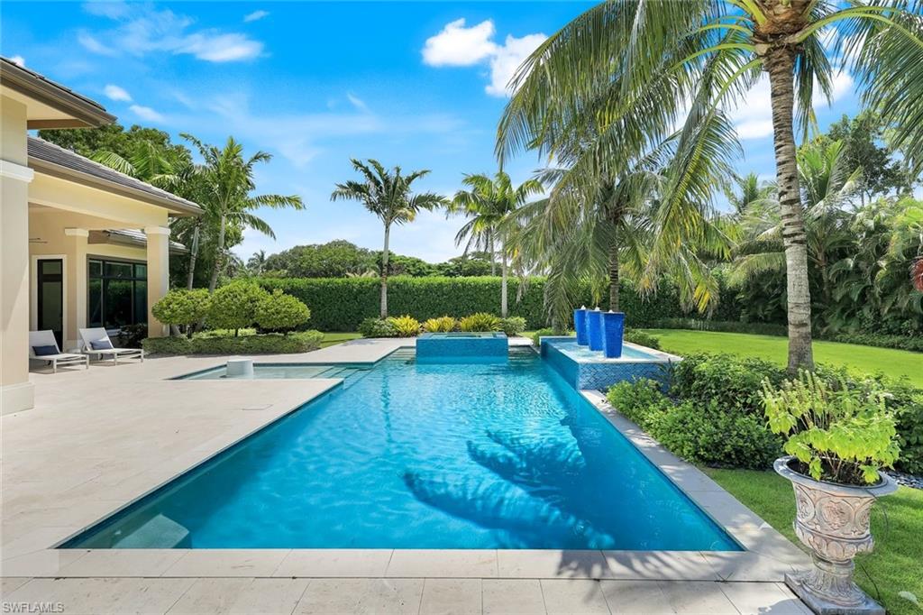 PINE RIDGE - Residential