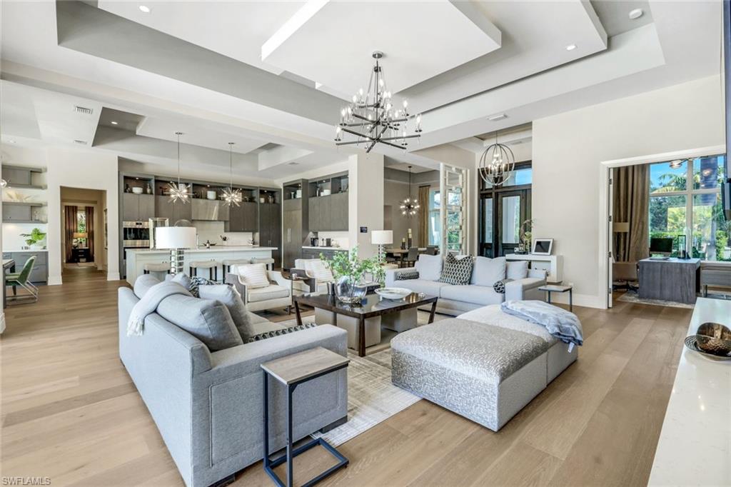 PINE RIDGE - Residential