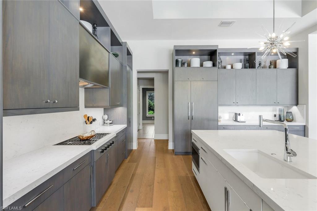 PINE RIDGE - Residential