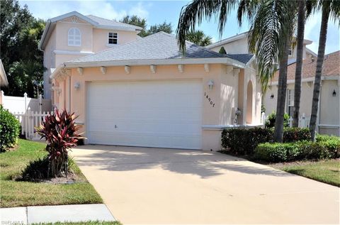 Single Family Residence in NAPLES FL 14907 Sterling Oaks DR.jpg