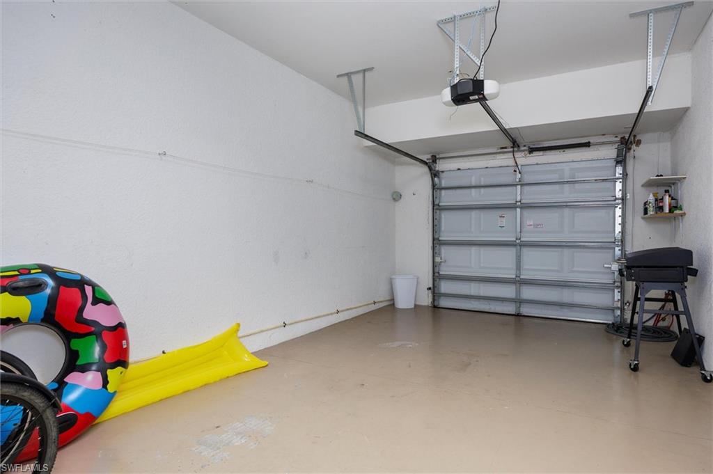 COTTONWOOD BEND - Residential Lease