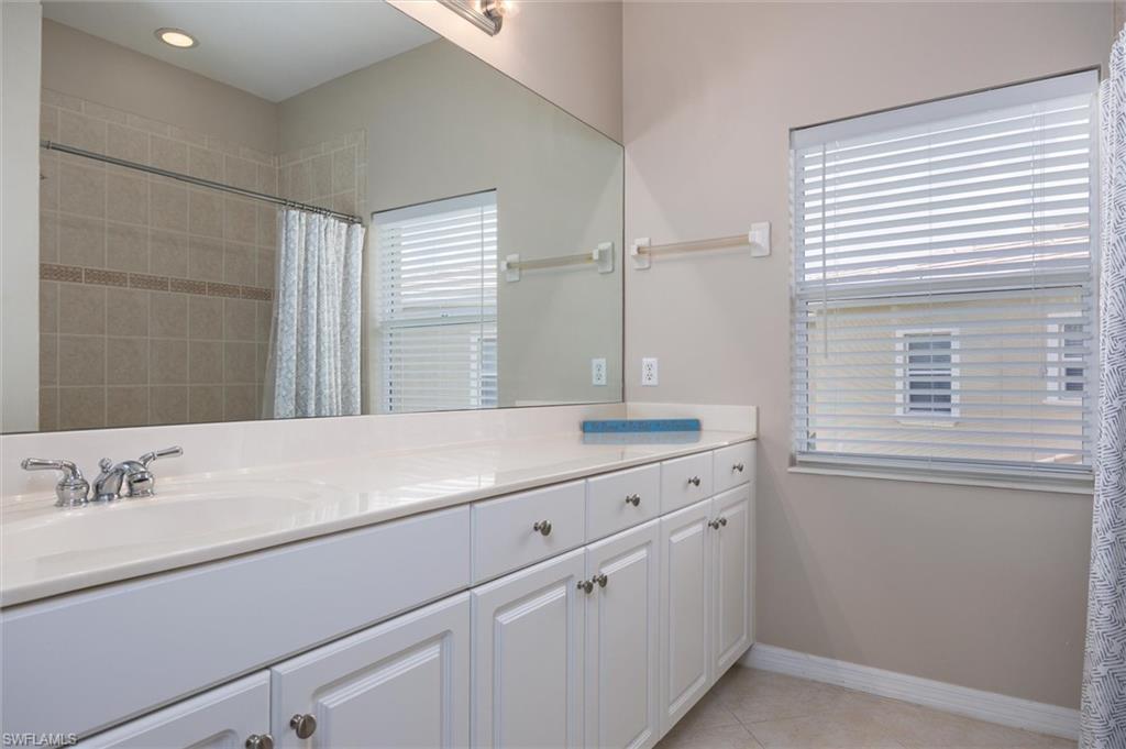 COTTONWOOD BEND - Residential Lease