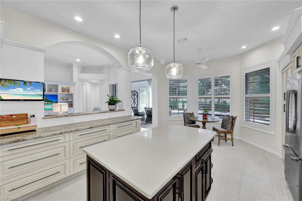 TROON LAKES - Residential