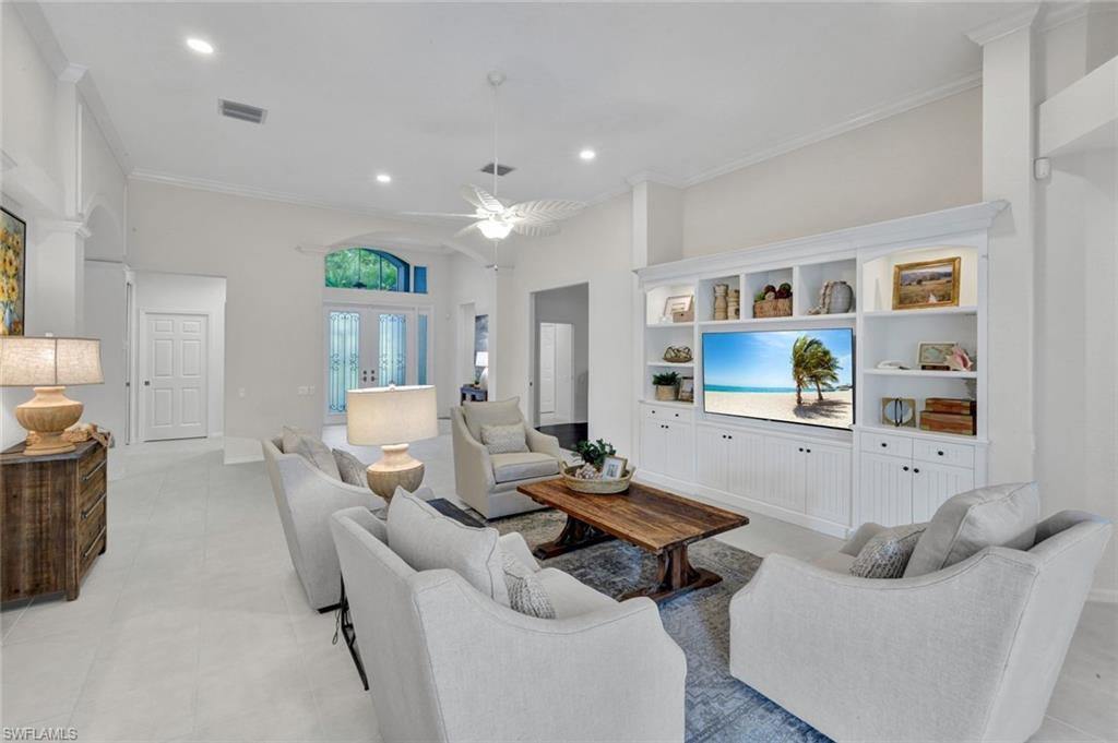 TROON LAKES - Residential