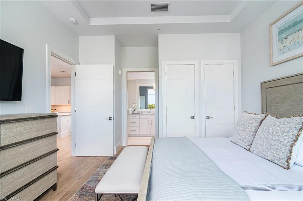 SOCE FLATS - Residential Lease