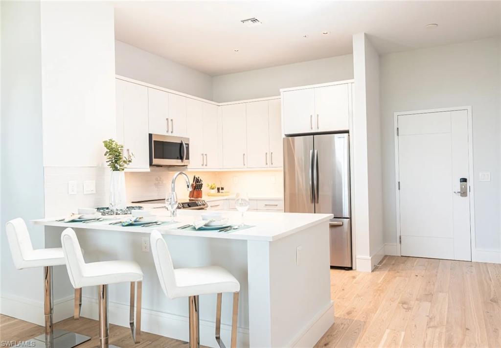 SOCE FLATS - Residential Lease