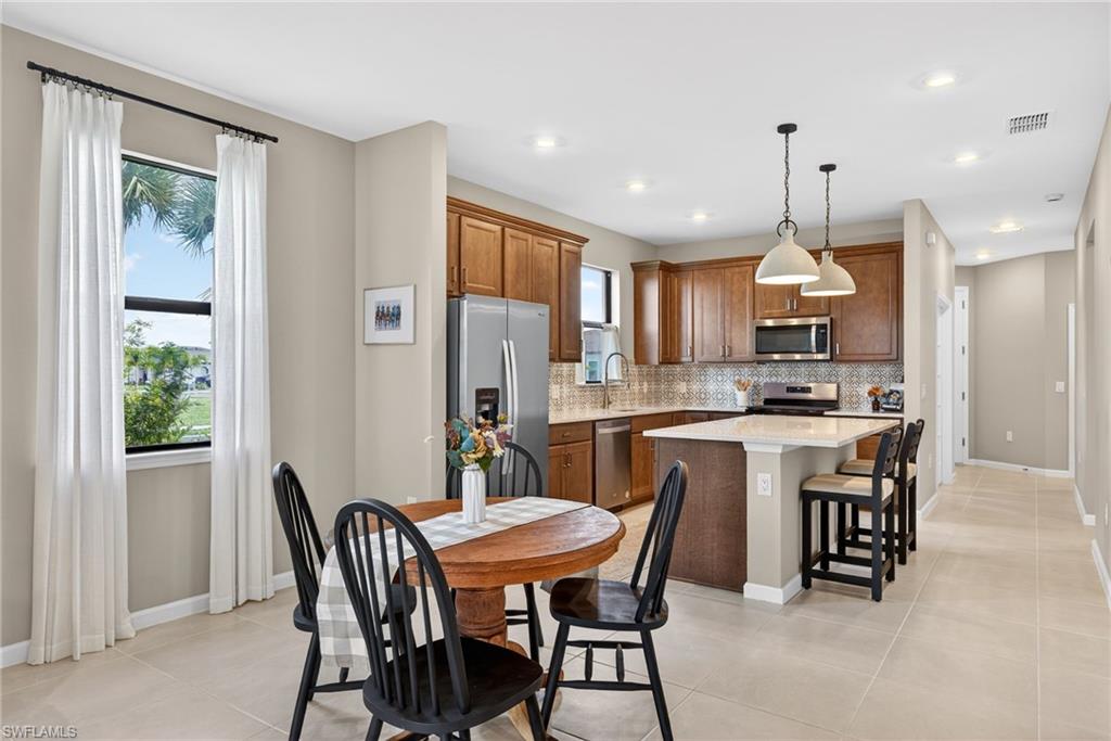 VERDANA VILLAGE - Residential Lease