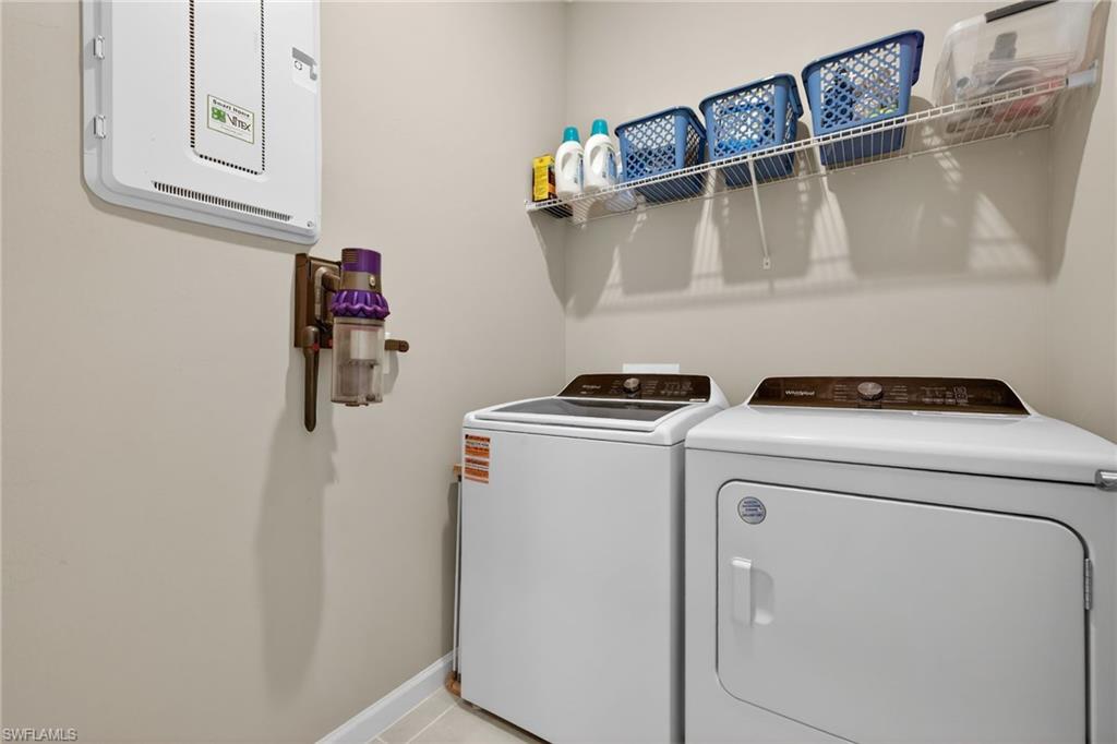 VERDANA VILLAGE - Residential Lease