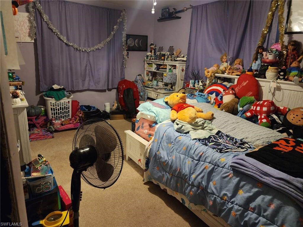 NORTH FORT MYERS - Residential