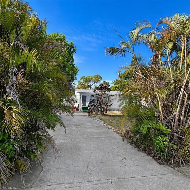 SPRING LAKES - Residential