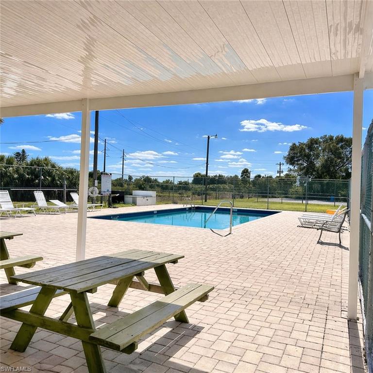 SPRING LAKES - Residential