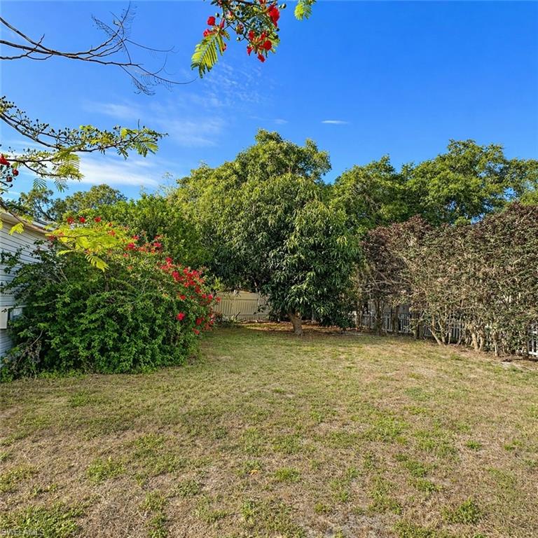 SPRING LAKES - Residential