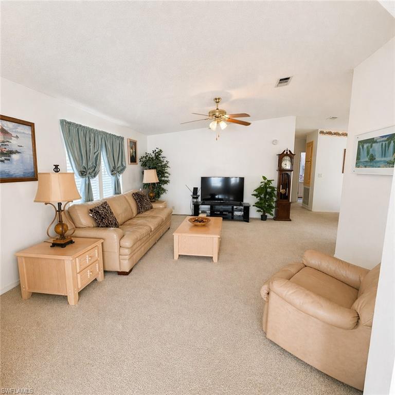 SPRING LAKES - Residential