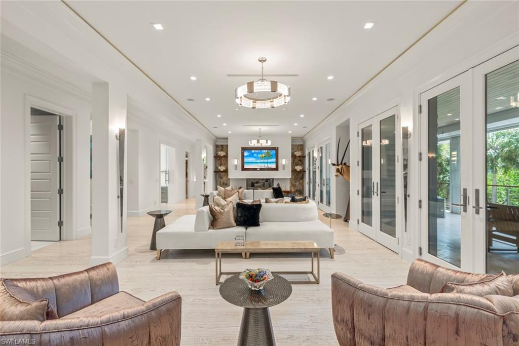 SANIBEL ESTATES - Residential