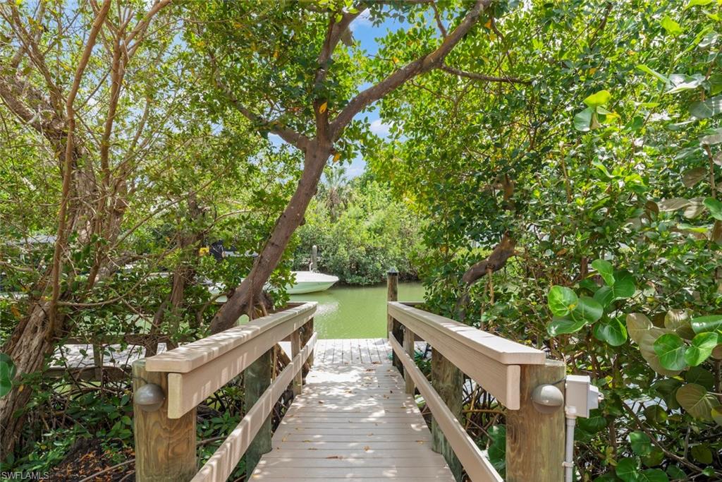 SANIBEL ESTATES - Residential