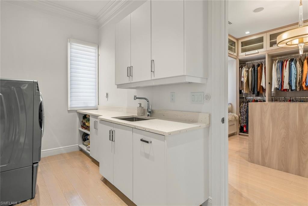 SANIBEL ESTATES - Residential