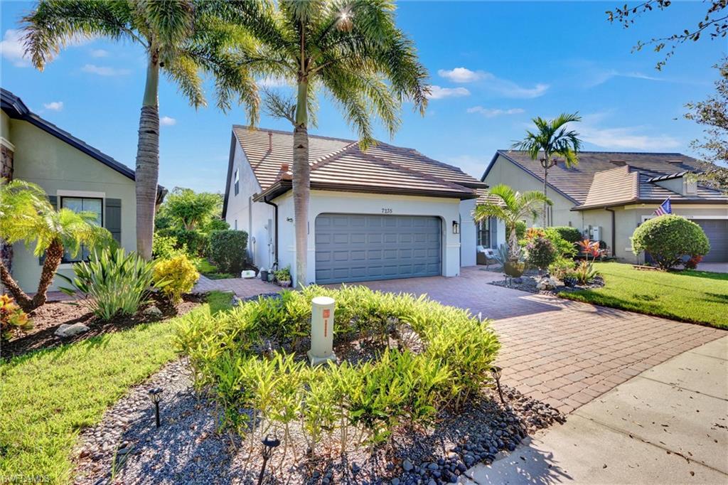 7235 Live Oak DR