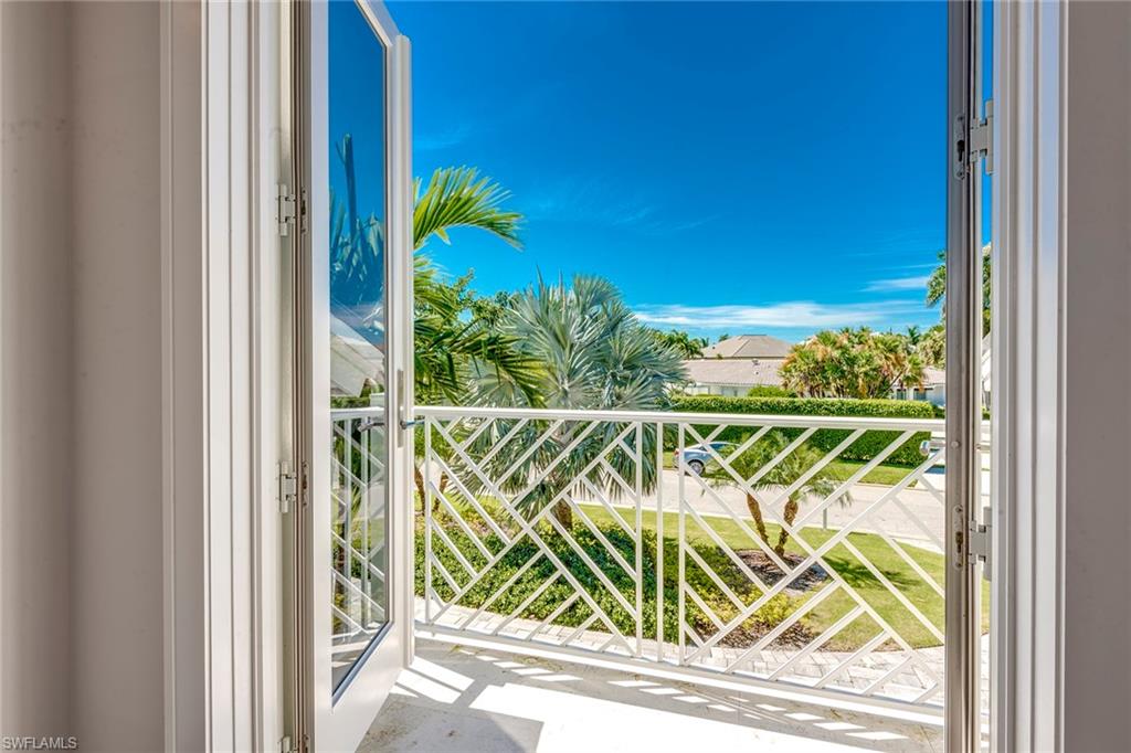 PARK SHORE - Residential