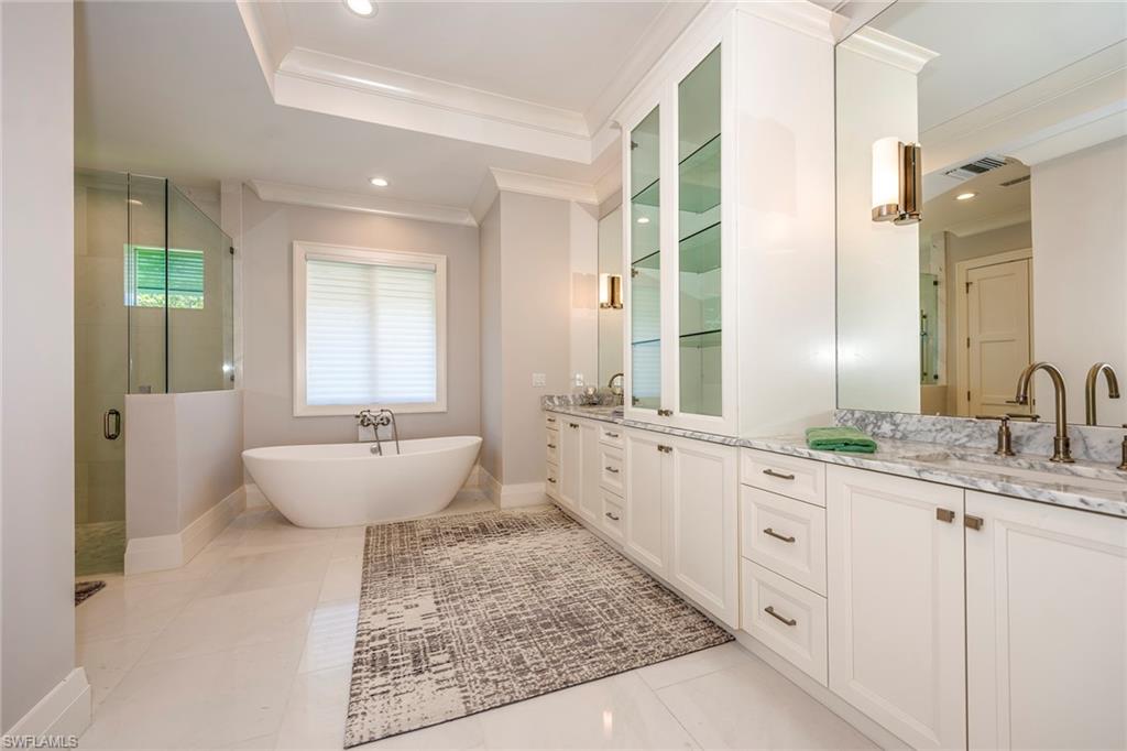 PARK SHORE - Residential