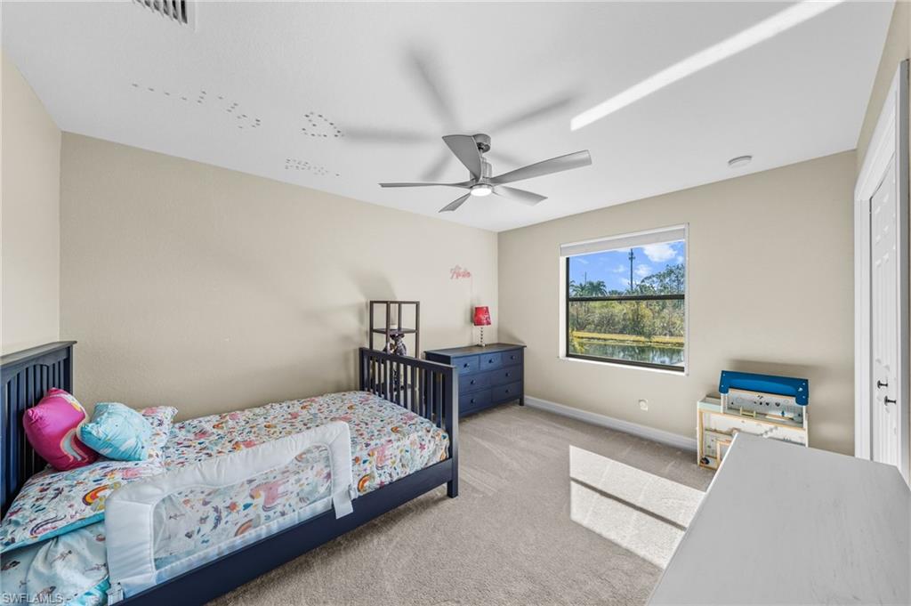 REFLECTION ISLES - Residential