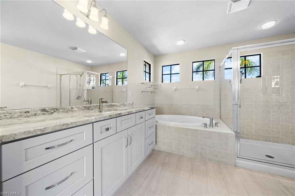 REFLECTION ISLES - Residential