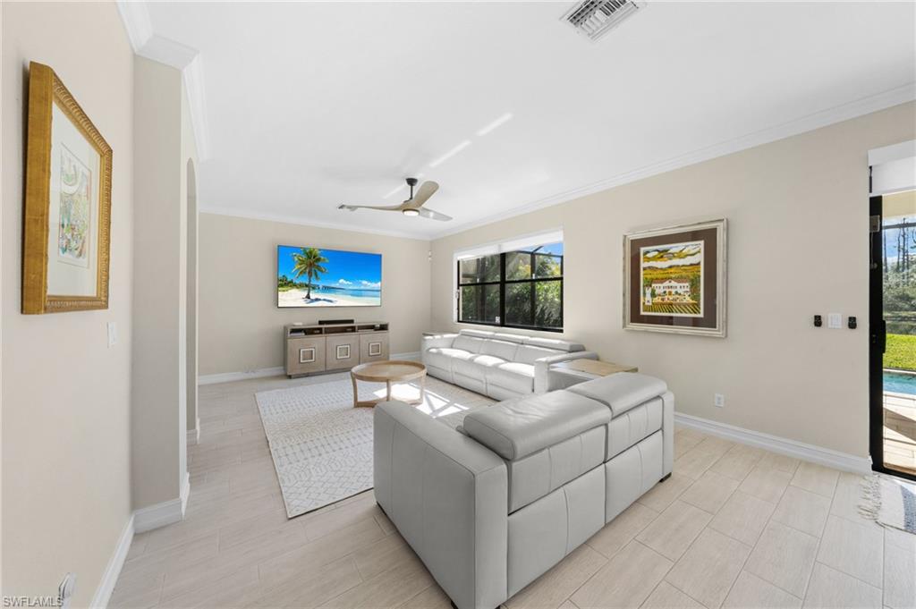 REFLECTION ISLES - Residential