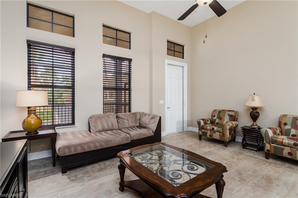9098 Capistrano ST S 7107