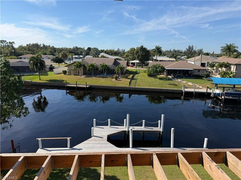 Photo of 2129 Davis BLVD, FORT MYERS, FL 33905 (MLS # 225083533)