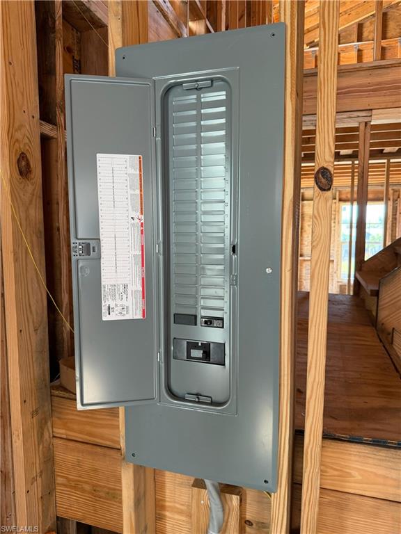 FORT MYERS SHORES - Residential