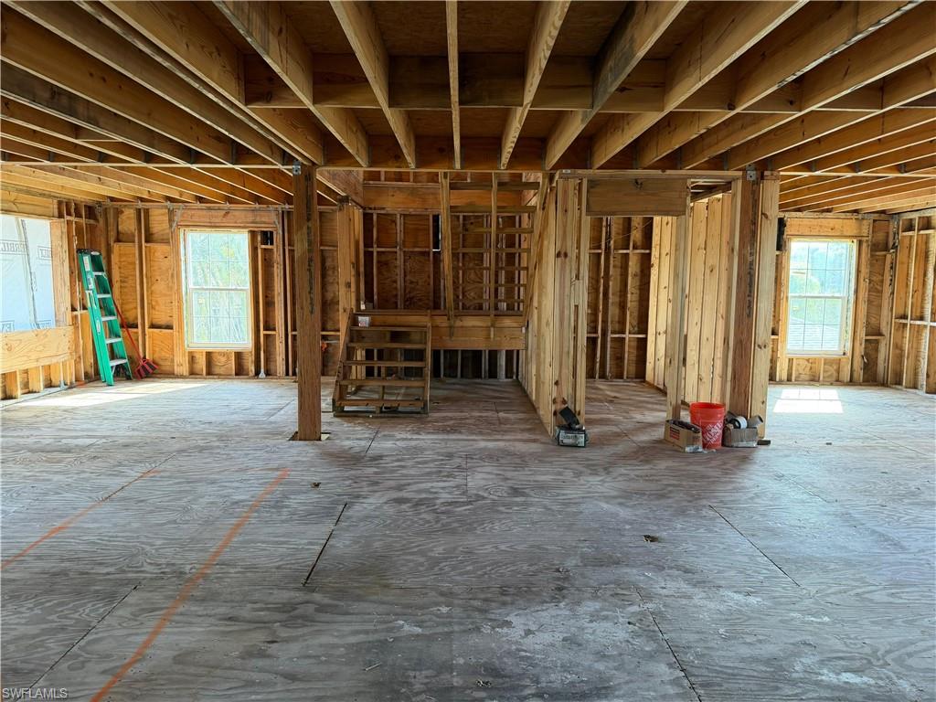 FORT MYERS SHORES - Residential