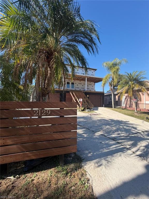 FORT MYERS SHORES - Residential