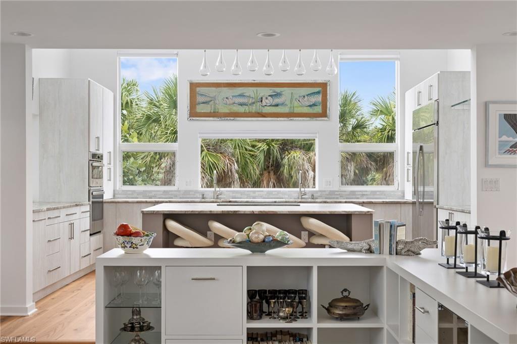 SANIBEL ESTATES - Residential