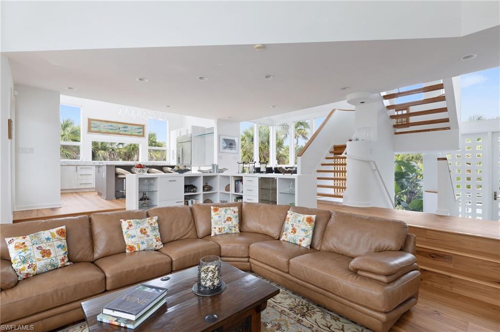 SANIBEL ESTATES - Residential